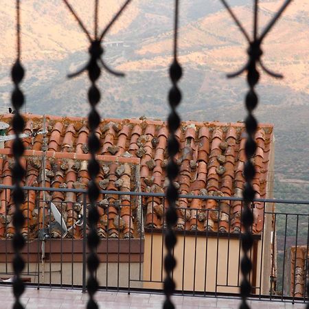 Vila Aurusa - Casa Vacanze Pollina, Sicilia Autentica Exteriér fotografie